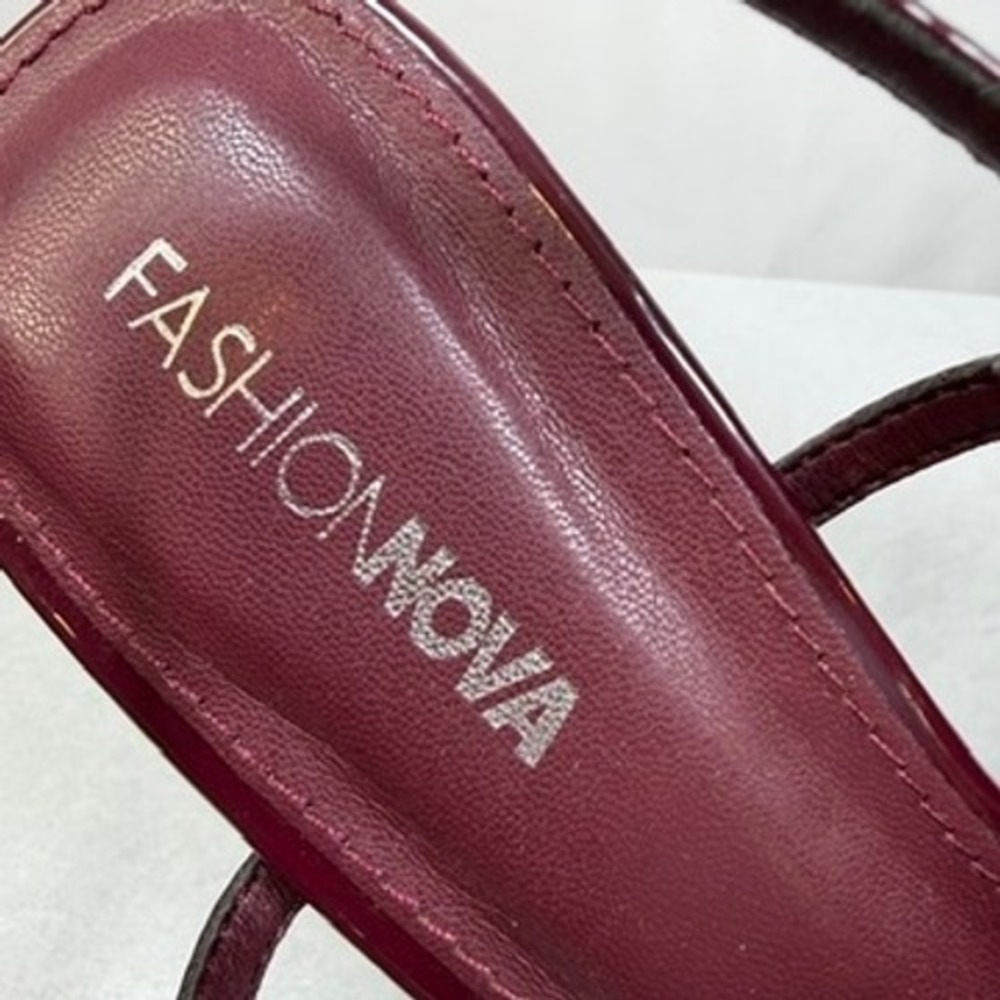 Fashion Nova Patent Slingback Pumps Studded Buckle Pointed Toe Burgundy Size 8.5 - Picture 2 of 13